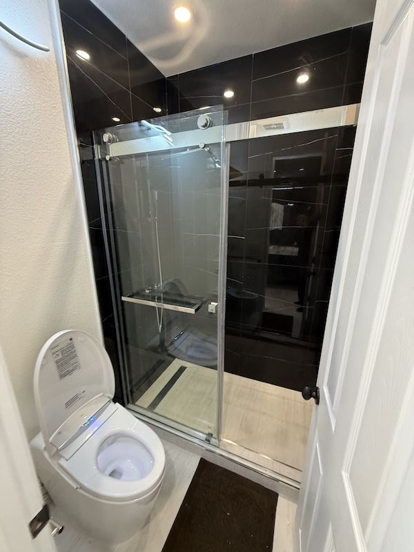 Bathroom Remodel Photo 24