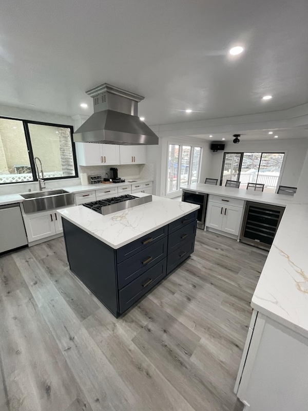 Kitchen After -- Discovery Bay