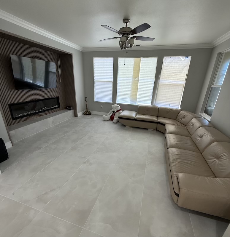 Living and family room, Laurelwood San Jose